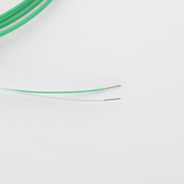 Wired thermocouple, free ends display