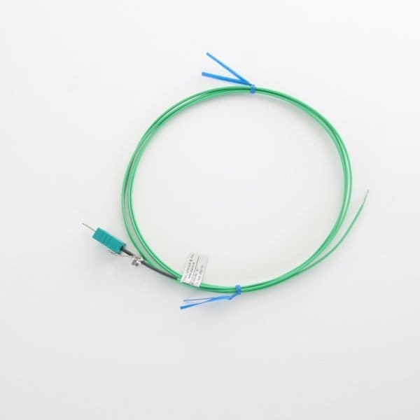 wired thermocouple with connector for quick temperature measurements