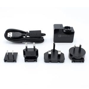 AC adapter je uporaben kot dodatna oprema za napajanje in polnjenje različnih naprav, vključno z Nautiz X6. EU, US, UK in AU vtiči.