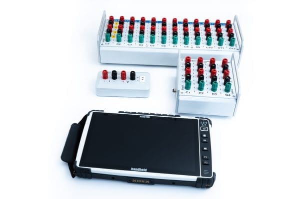 The UT-ONE S01A BATEMIKA set contains everything you need for accurate and reliable temperature measurements in the field in a variety of environments.