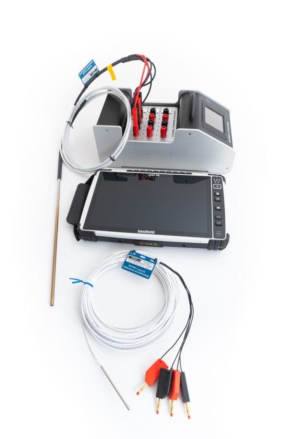 The UT-ONE B03B BATEMIKA set is a high-end kit containing everything you need for accurate and reliable temperature measurement in the field.